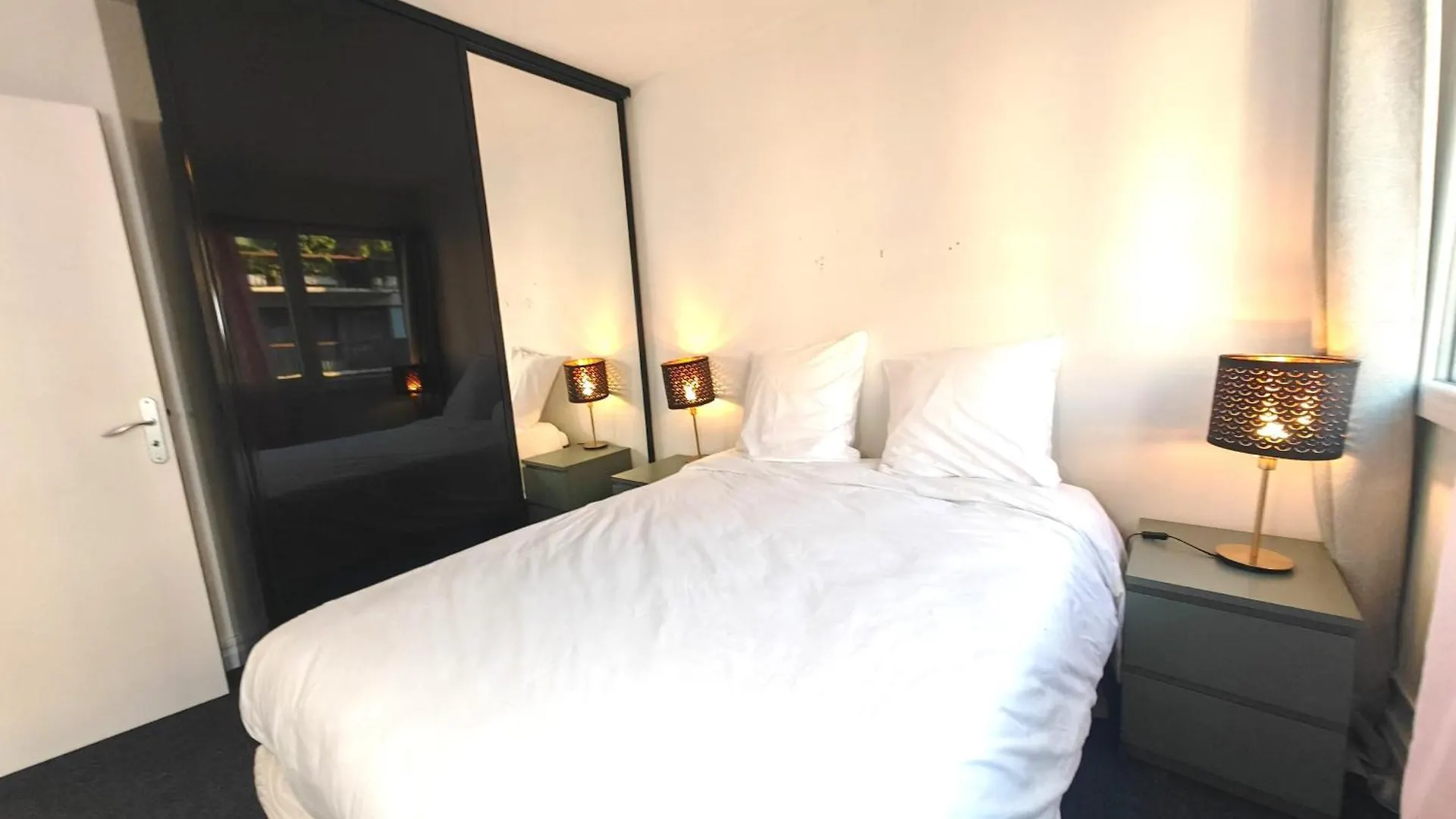 Apartment 3 Pieces Proche Tour Eiffel Paris
